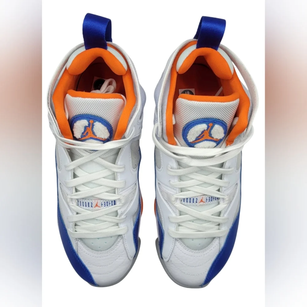 NEW Nike Jordan Jumpman Two Trey‎